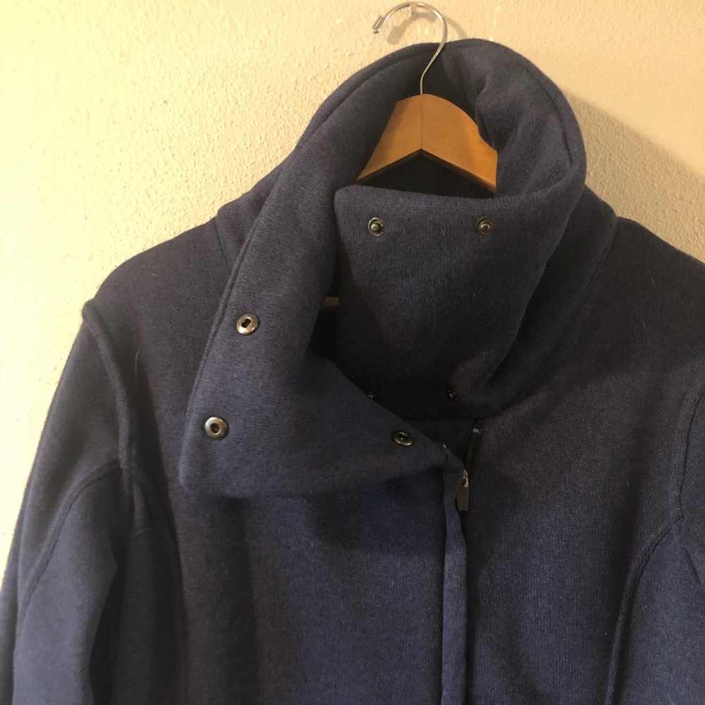 Turtle neck jacket